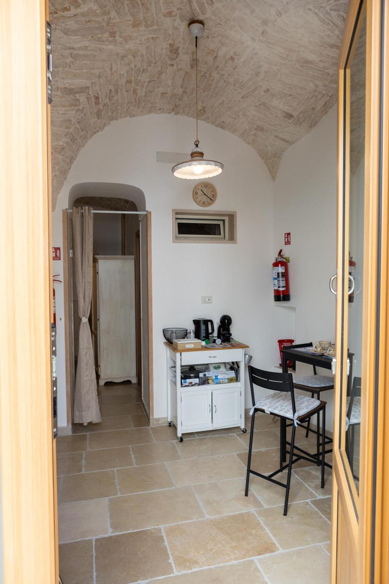 Piccola Pietra Apartment มาร์ตินาฟรังกา ภายนอก รูปภาพ